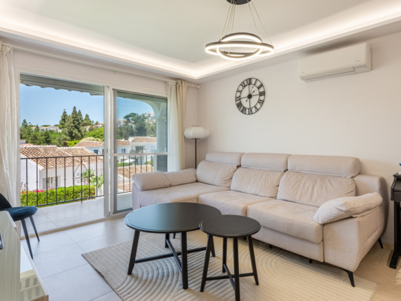 Apartment for sale in Mijas