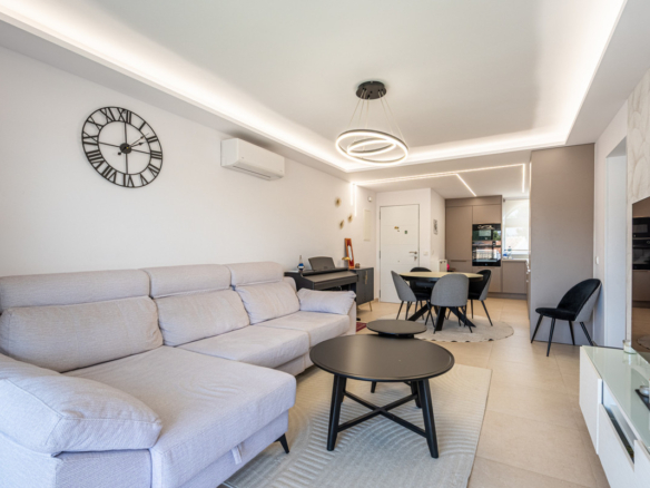 Apartment for sale in Mijas