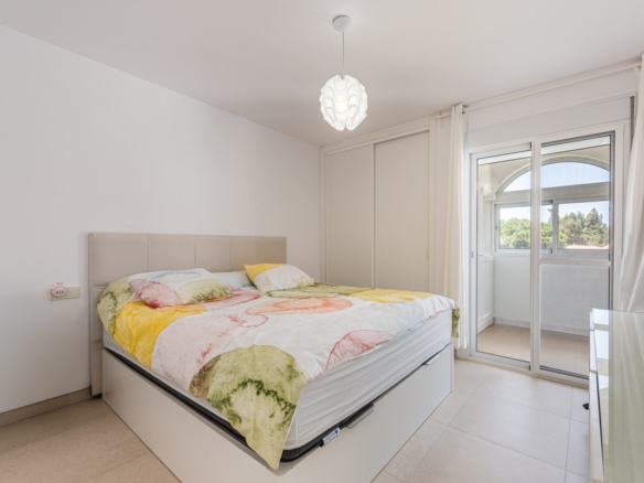Apartment for sale in Mijas
