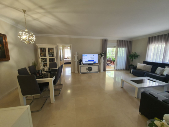 Apartment for sale in Mijas