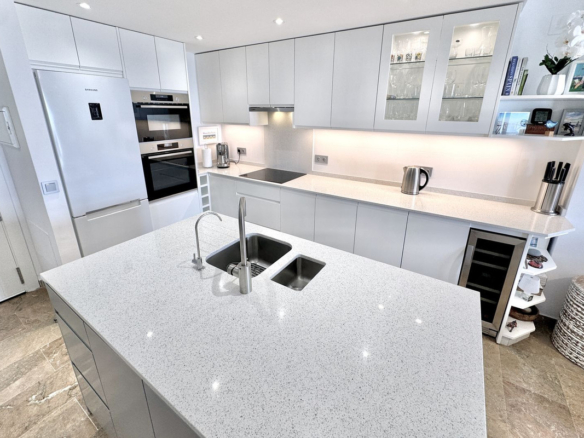 Apartment for sale in Mijas