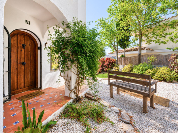 Apartment for sale in Mijas