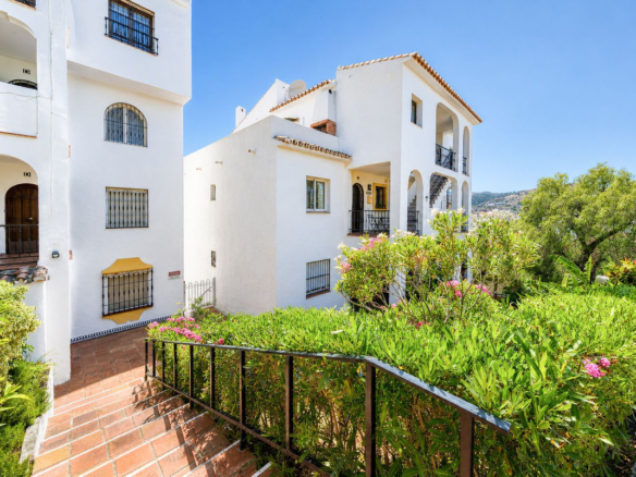 Apartment for sale in Mijas