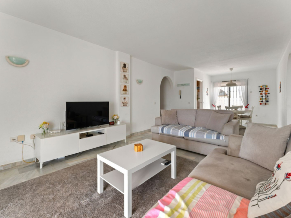 Apartment for sale in Mijas