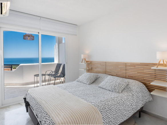 Apartment for sale in Mijas