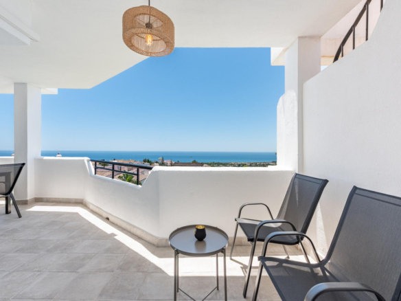 Apartment for sale in Mijas