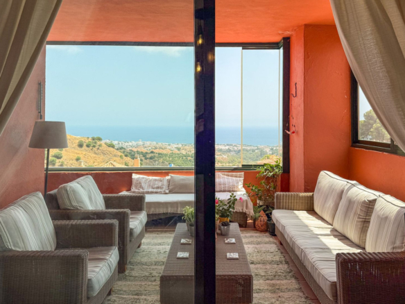 Apartment for sale in Mijas