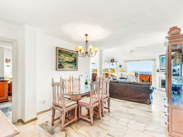 Apartment for sale in Mijas