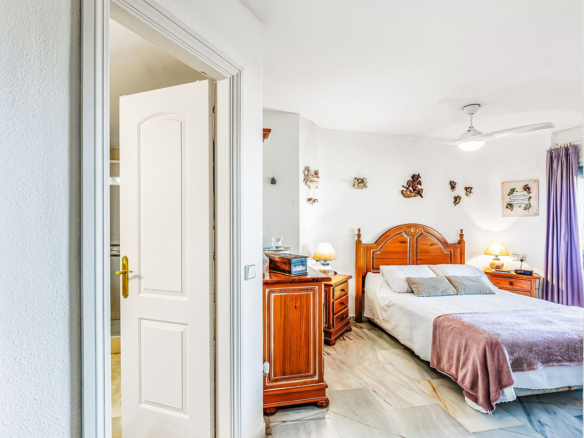 Apartment for sale in Mijas