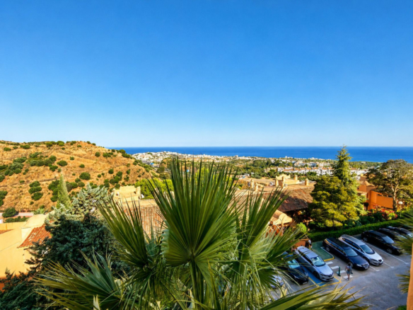 Apartment for sale in Mijas
