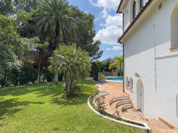 Finca for sale in Alhaurín el Grande