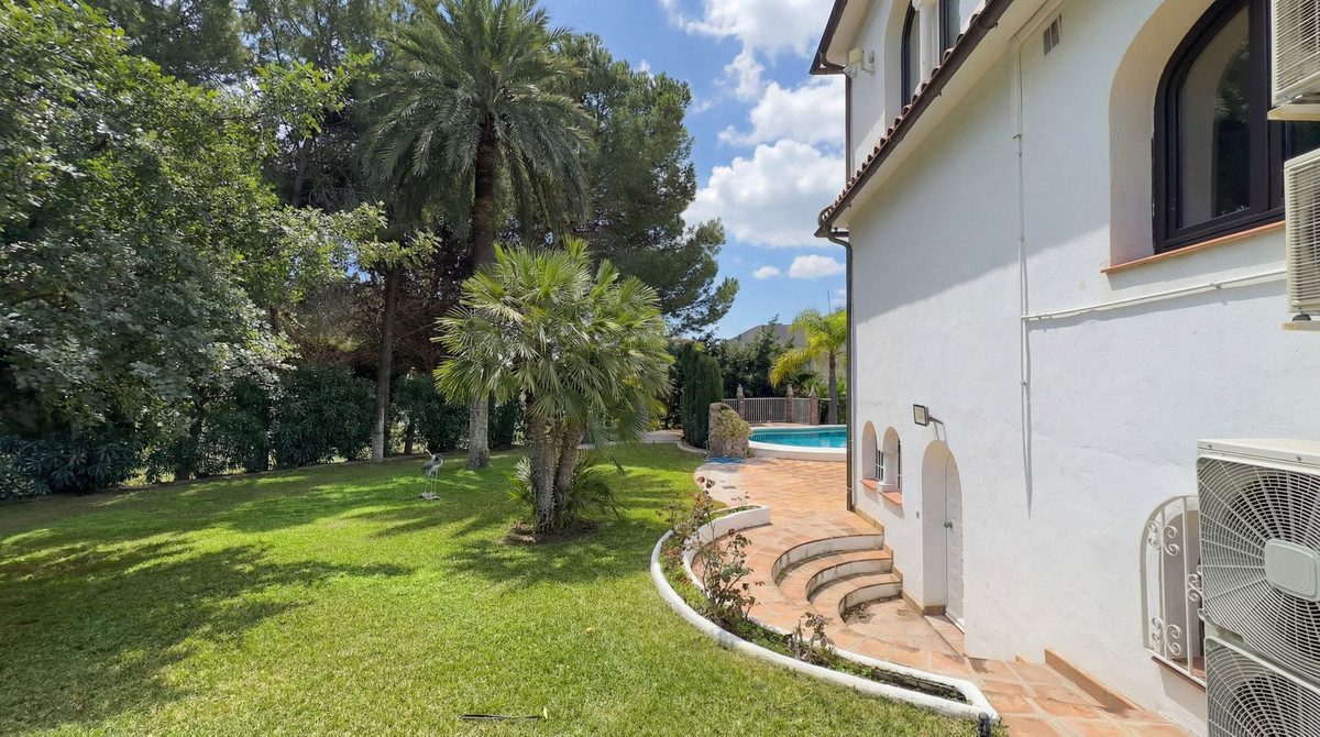 Finca for sale in Alhaurín el Grande