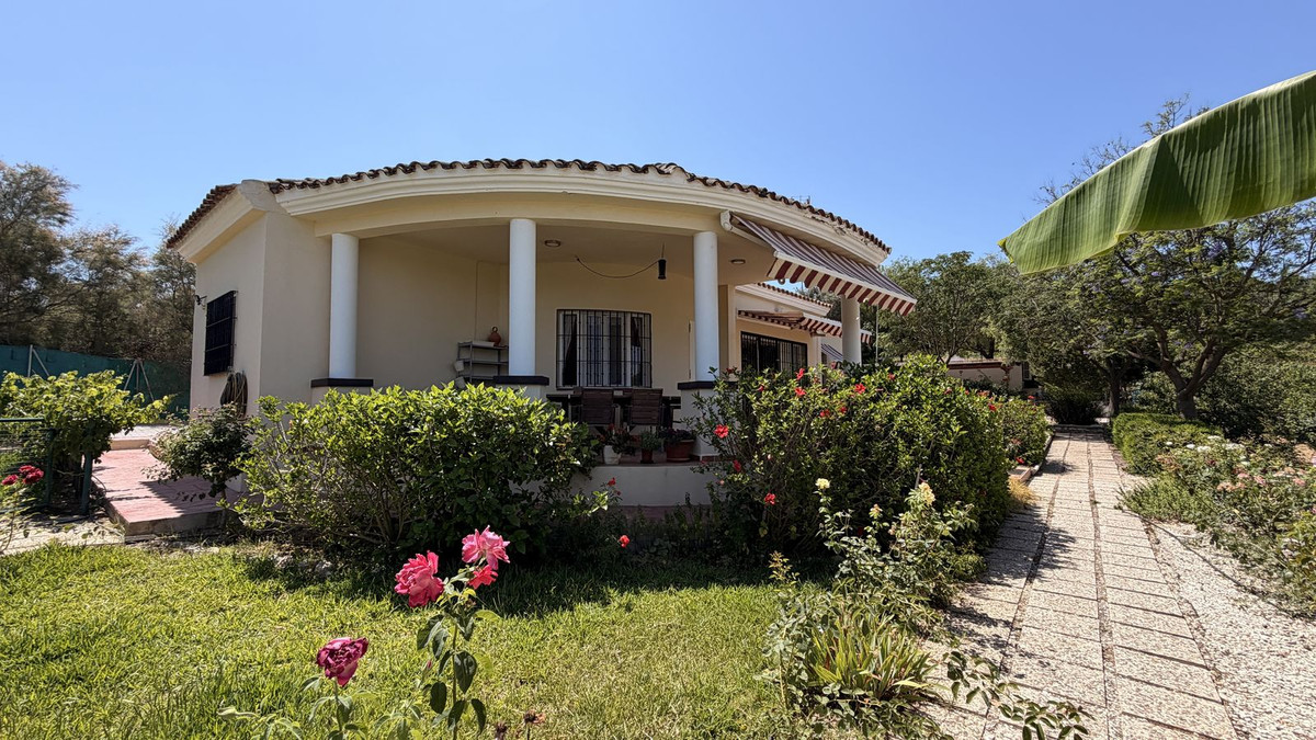 Finca for sale in Alhaurín el Grande