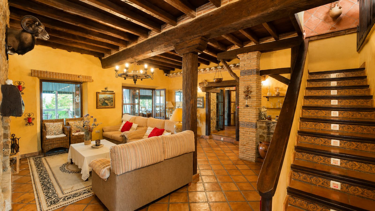 Finca for sale in Cártama