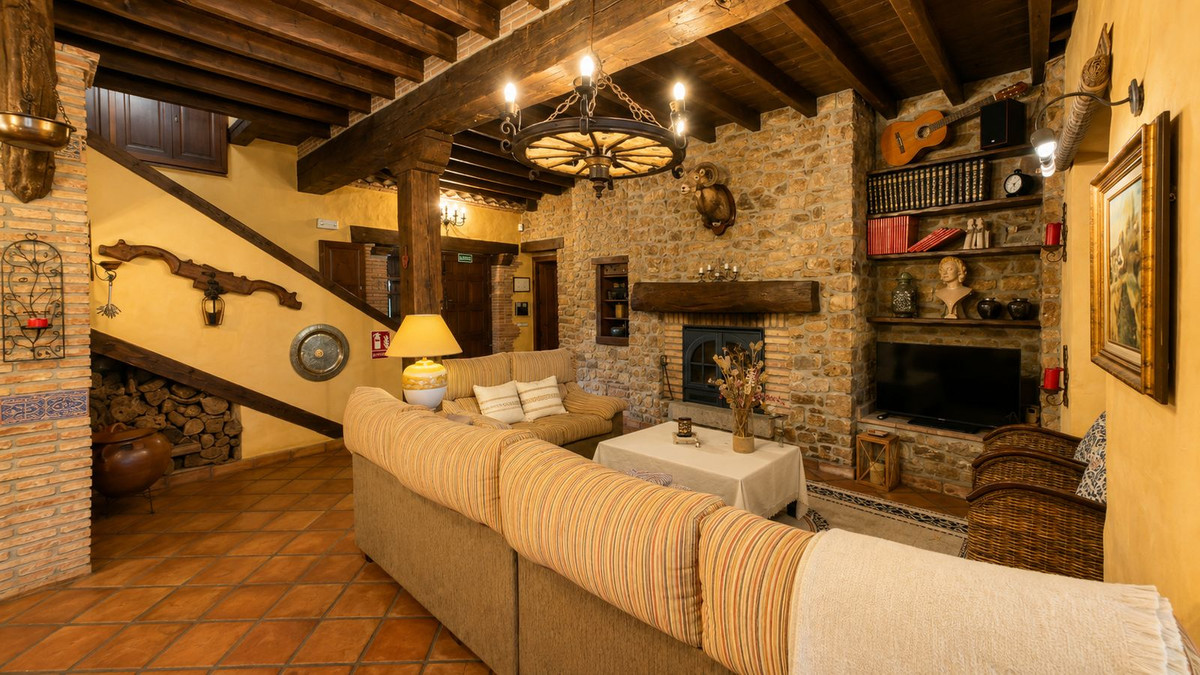Finca for sale in Cártama