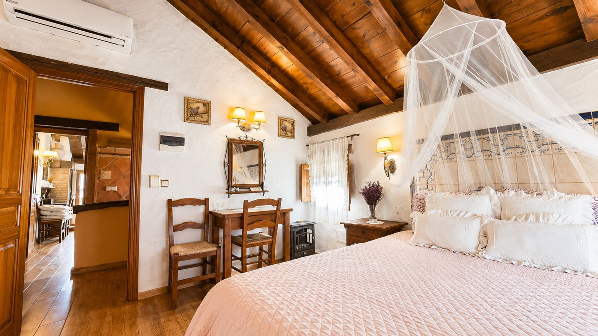 Finca for sale in Cártama