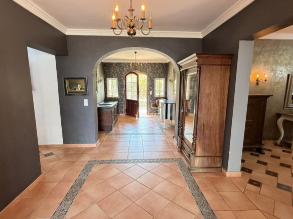 Finca for sale in Coín