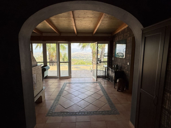 Finca for sale in Coín