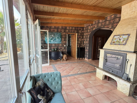 Finca for sale in Coín