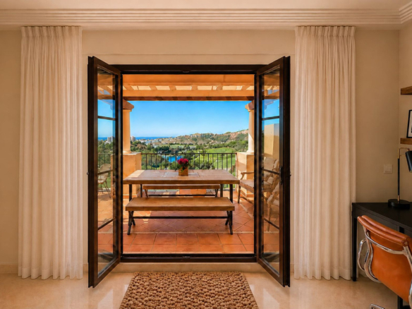 Penthouse for sale in Benahavís