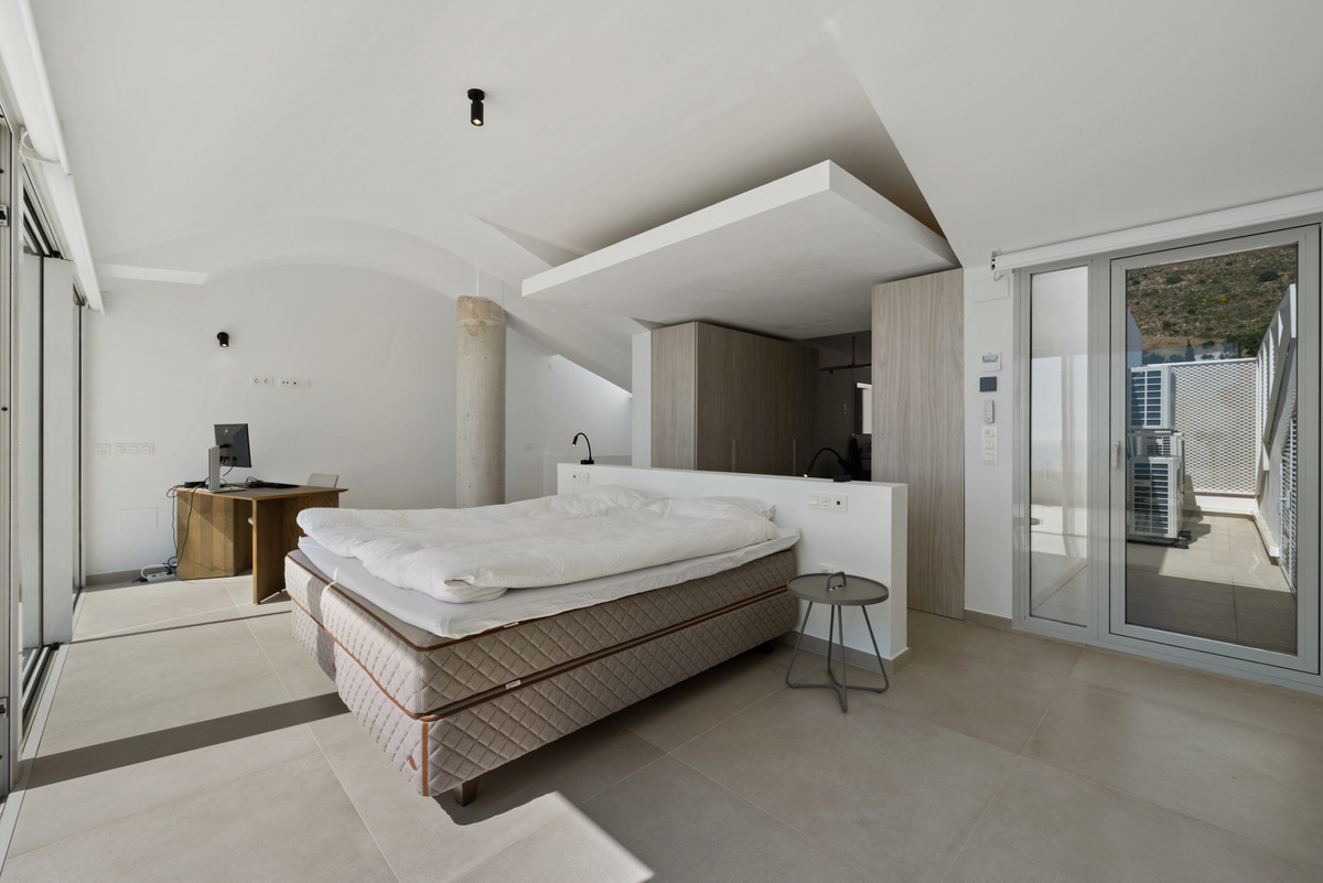 Penthouse for sale in Benalmadena