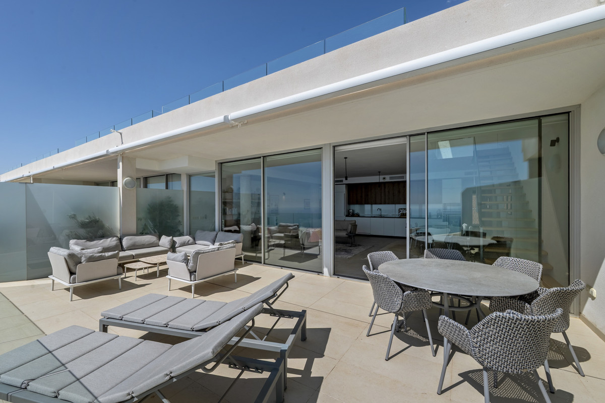 Penthouse for sale in Benalmadena