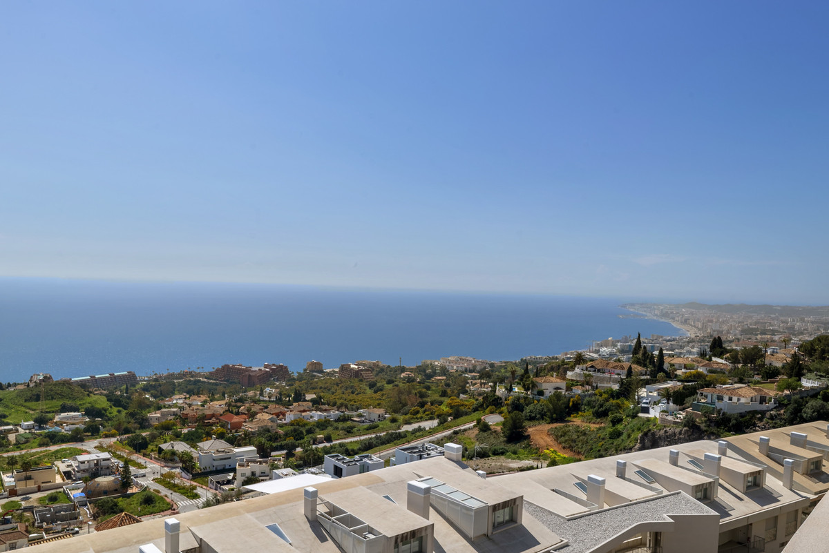 Penthouse for sale in Benalmadena