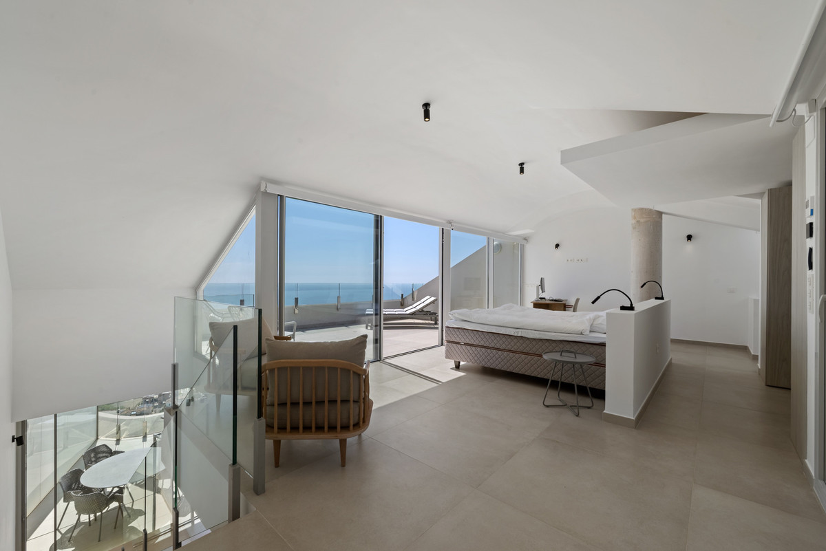 Penthouse for sale in Benalmadena