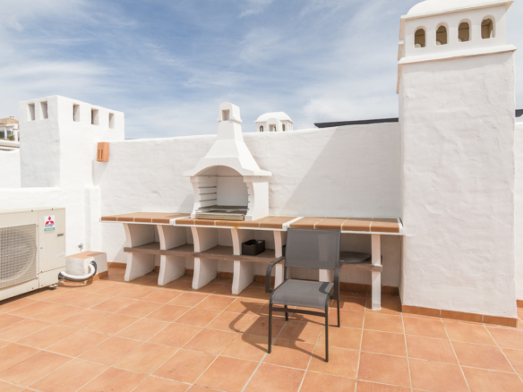Penthouse for sale in Casares