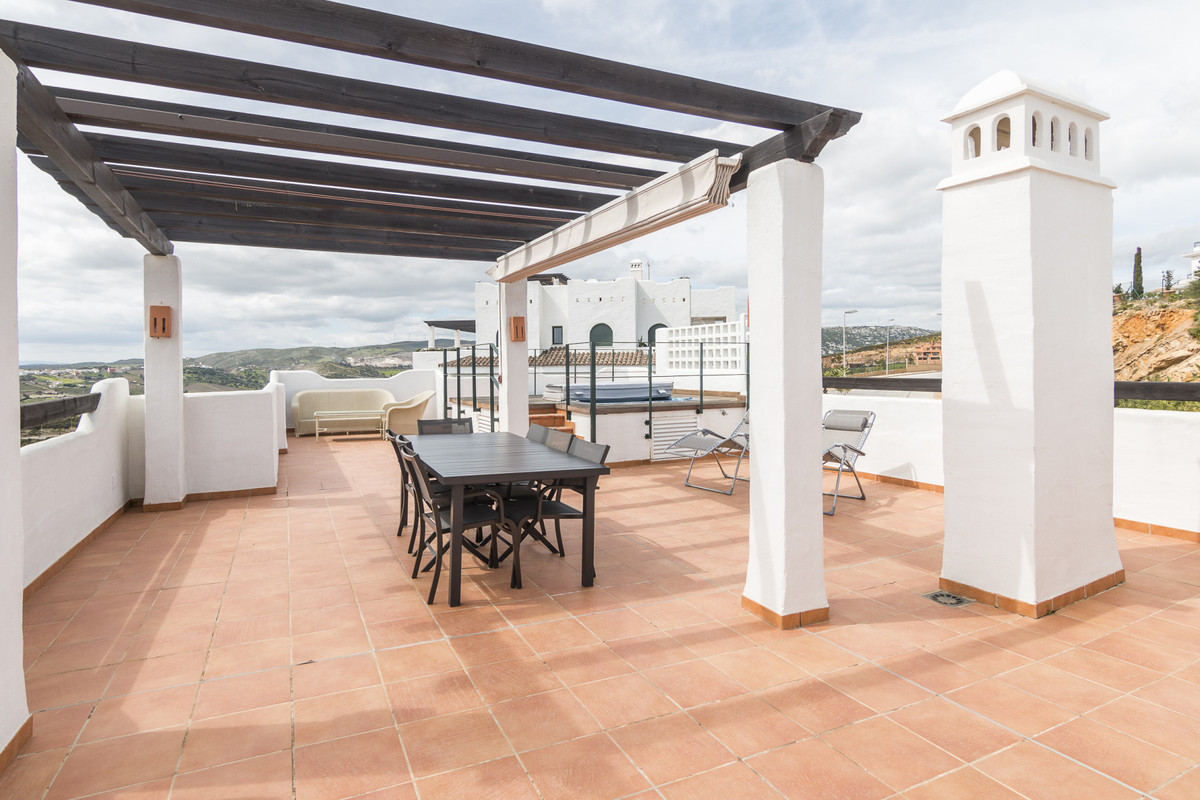 Penthouse for sale in Casares