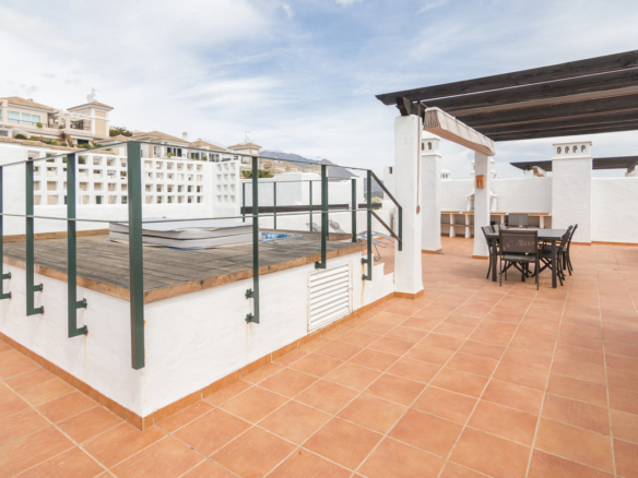 Penthouse for sale in Casares