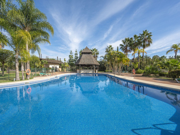 Penthouse for sale in El Paraiso