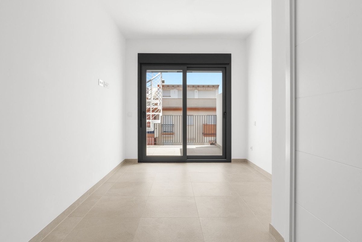 Penthouse for sale in Estepona