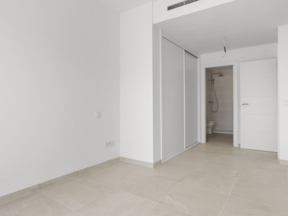 Penthouse for sale in Estepona