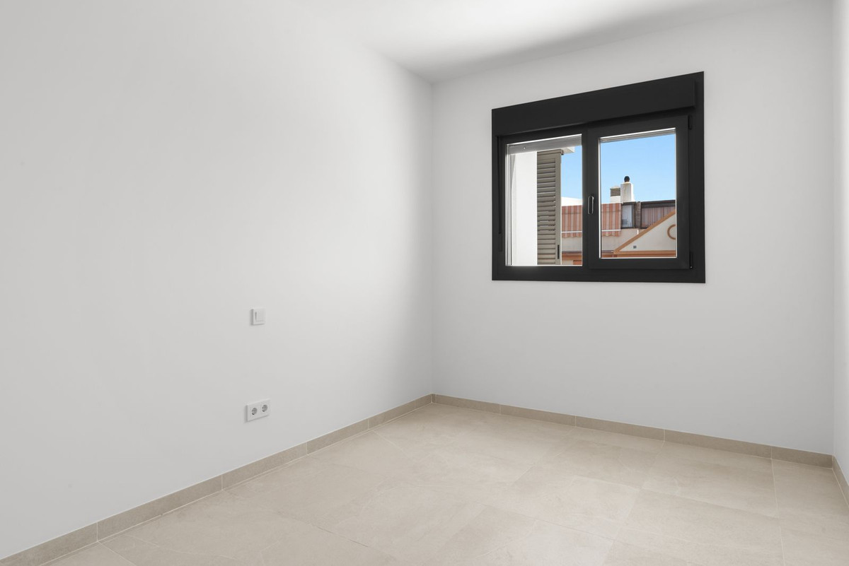 Penthouse for sale in Estepona