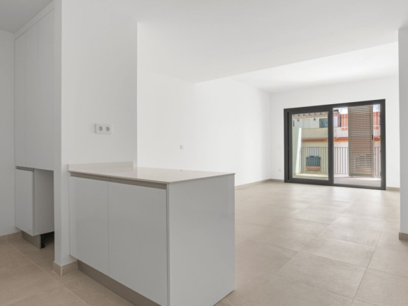 Penthouse for sale in Estepona