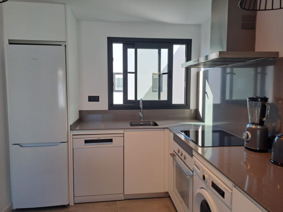 Penthouse for sale in Estepona