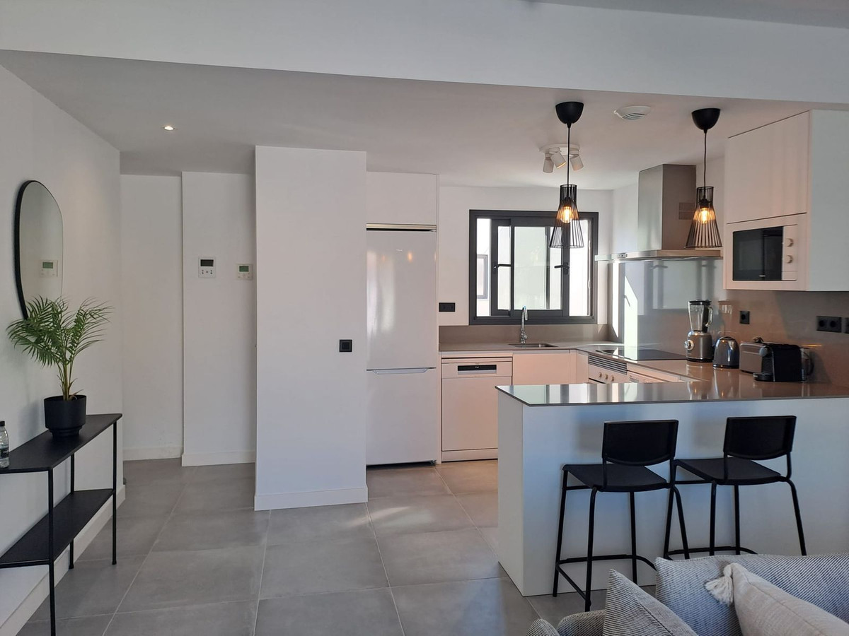 Penthouse for sale in Estepona
