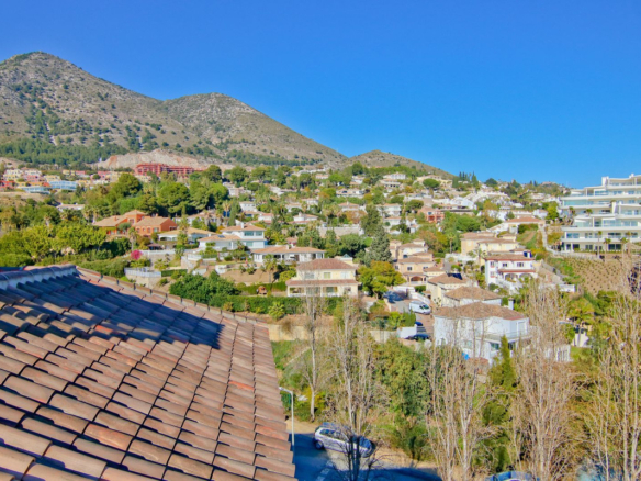 Penthouse for sale in Fuengirola