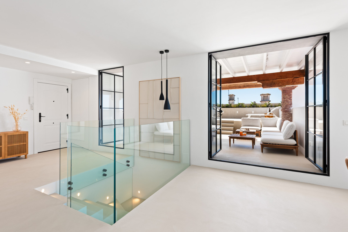 Penthouse for sale in Manilva