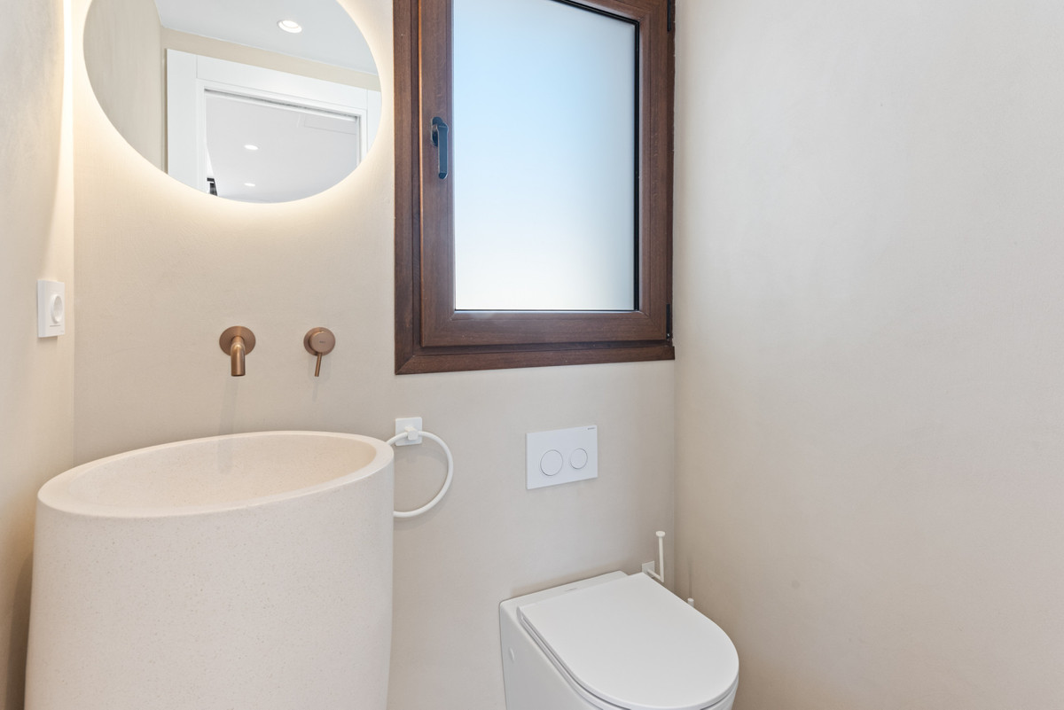 Penthouse for sale in Manilva