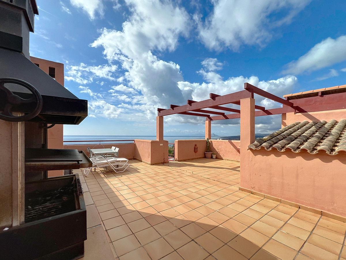 Penthouse for sale in Manilva