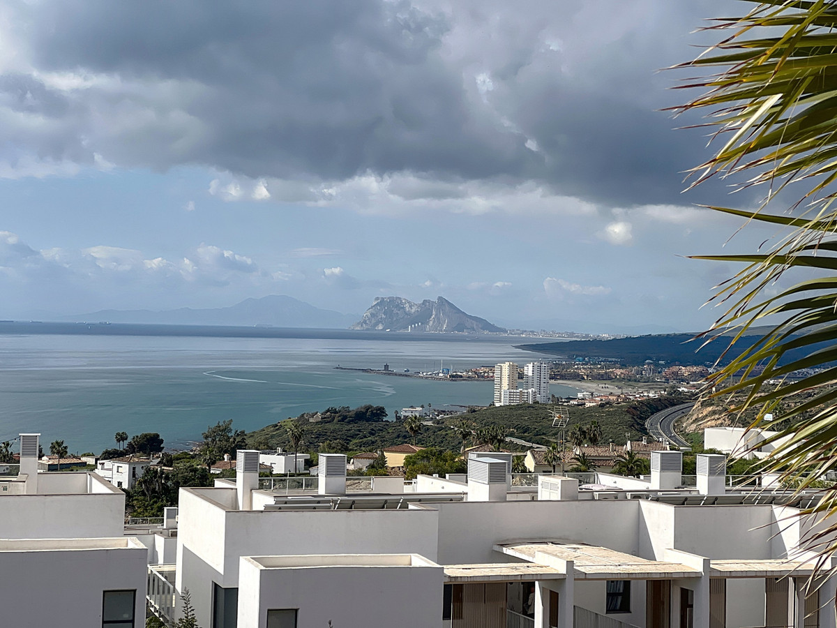 Penthouse for sale in Manilva