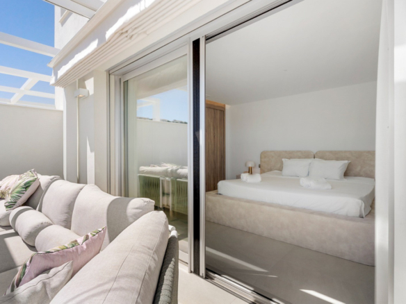 Penthouse for sale in Mijas