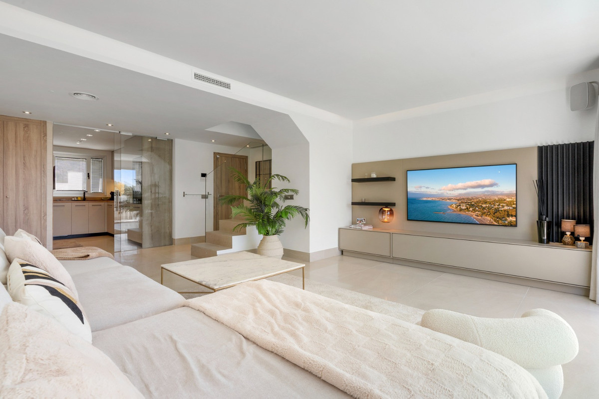 Penthouse for sale in Mijas