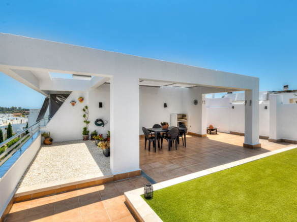 Penthouse for sale in Mijas
