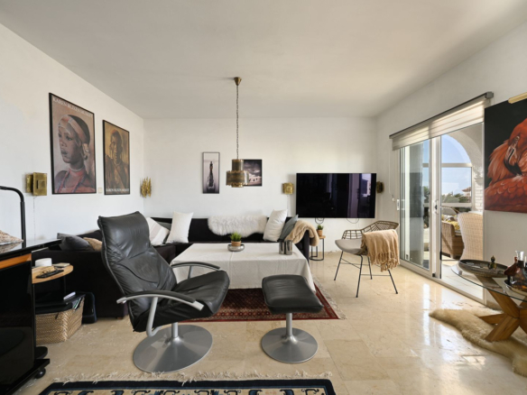 Semi-Detached House for sale in Benalmadena