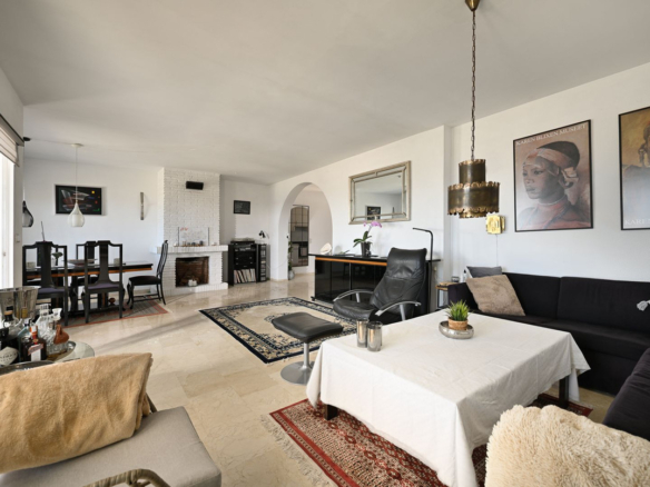 Semi-Detached House for sale in Benalmadena