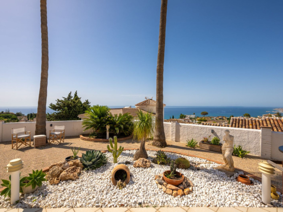 Semi-Detached House for sale in Benalmadena