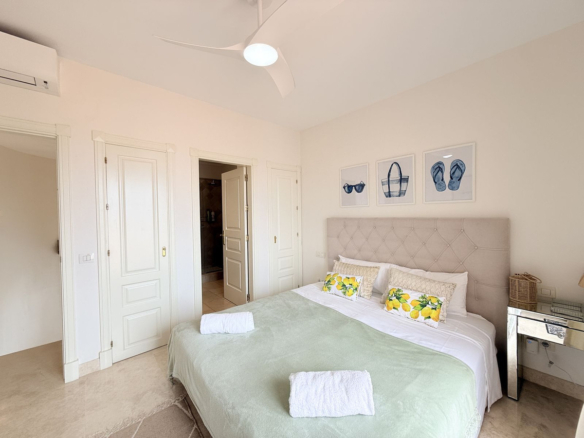 Townhouse for sale in El Paraiso